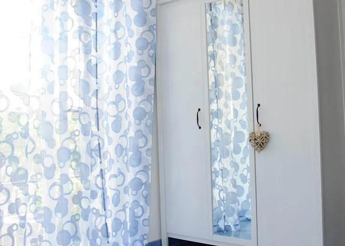 Aurora 招待所 阿格罗波利